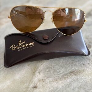 Vintage unisex 80s Ray-Ban Aviator Bausch & Lomb Gold Brown Lenses Mint w/ Case
